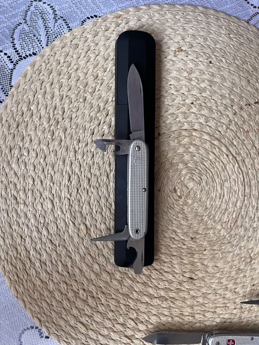 Нож Wenger 1976 година