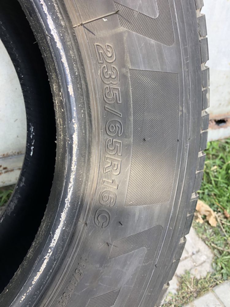 Firestone 235/65/16 C