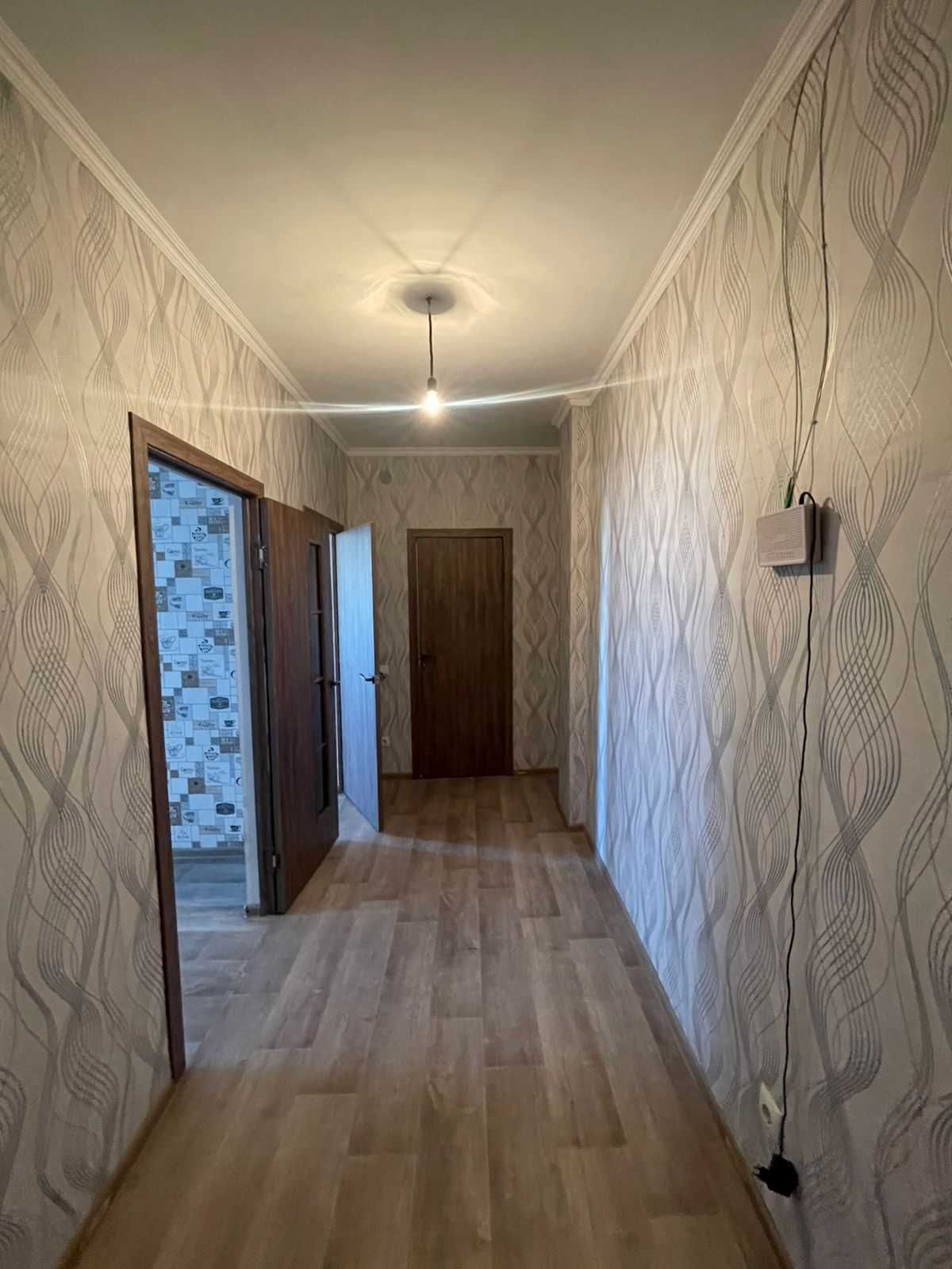 Квартира 1 комнатная 42 кв.м. Туран 1
