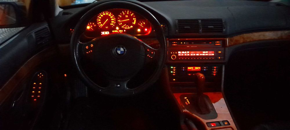 Bmw e39 523i individual