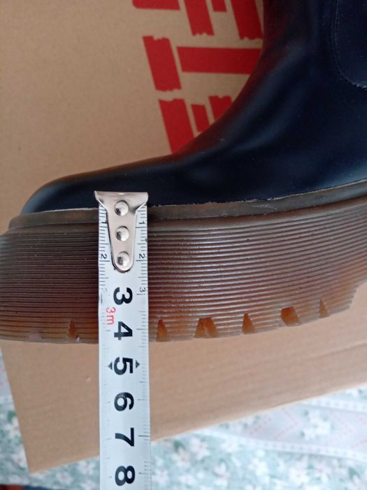 Rifle/Carmela  N38 нови боти-ботуши