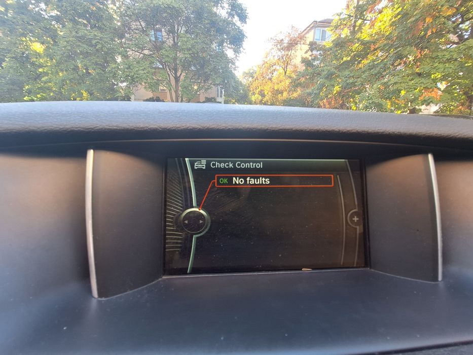 BMW X1 XDRIVE 18d 143 cp