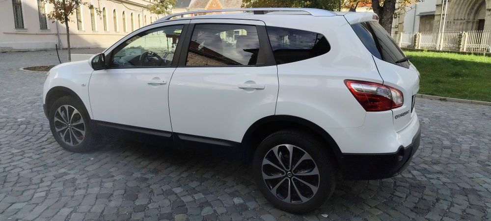 Nissan Qashqai +2 - 1.6 Benzina - impecabil