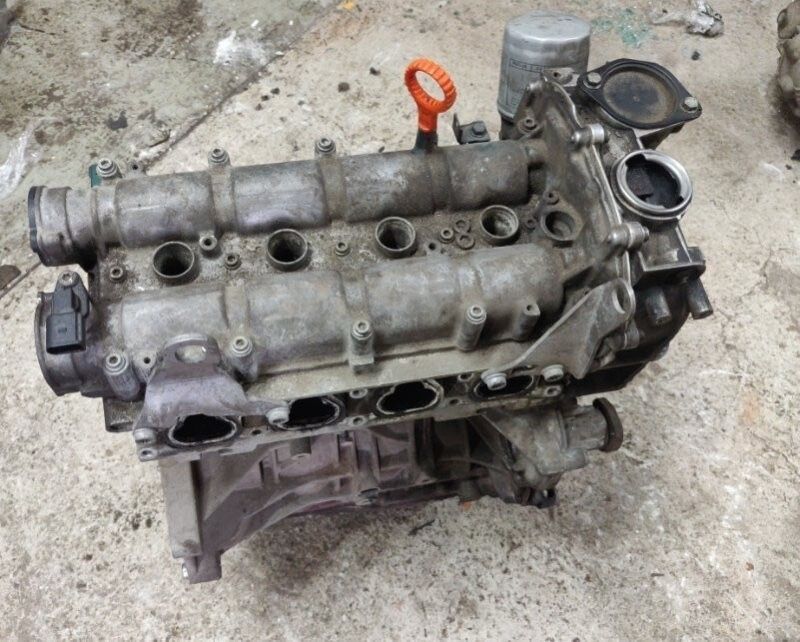 Мотор от cfna1.6 от volkswagen Polo