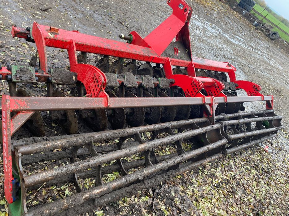 Grubar si terradisc de 4 m