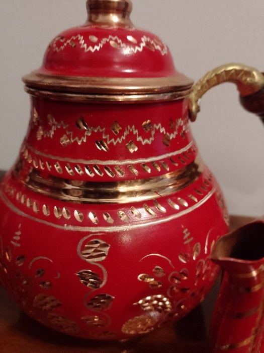 Superb set ceainic etajat în stil oriental din cupru gravat și email l