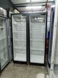 Vitrine frigorifice model mediu frigider
