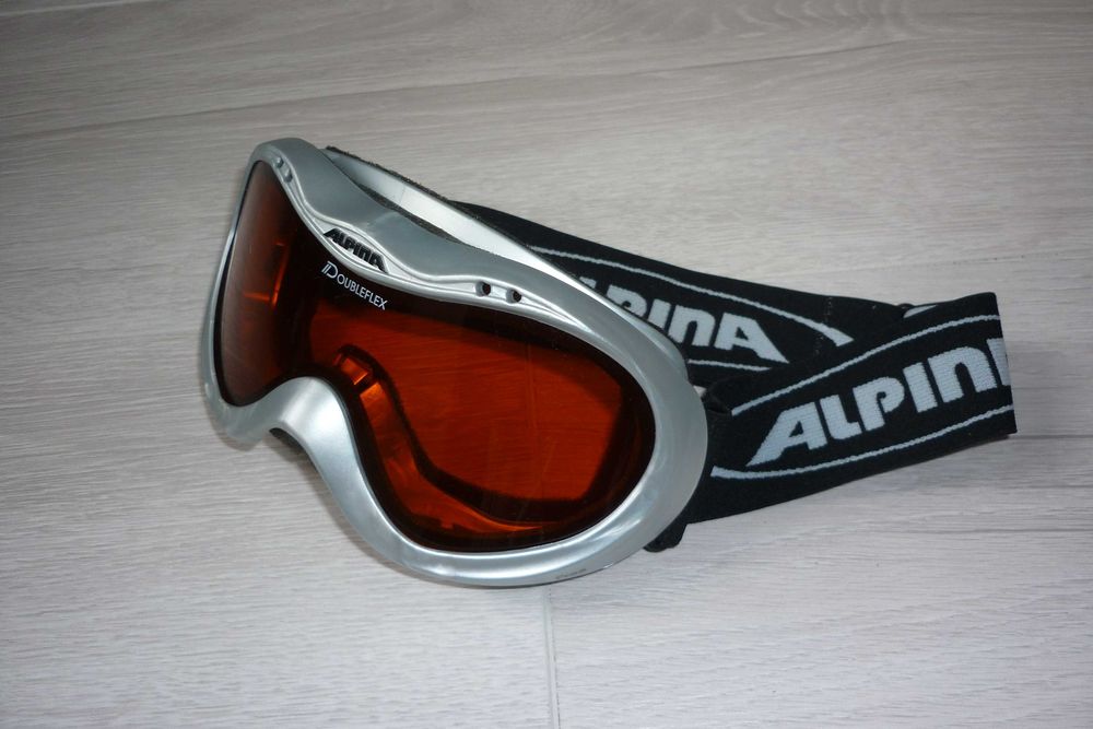 Маркови ски очила "ALPINA"