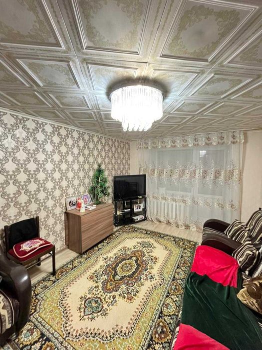 3-комнатная квартира · 70 м² · 4/4 этаж, Энтузиастов 13