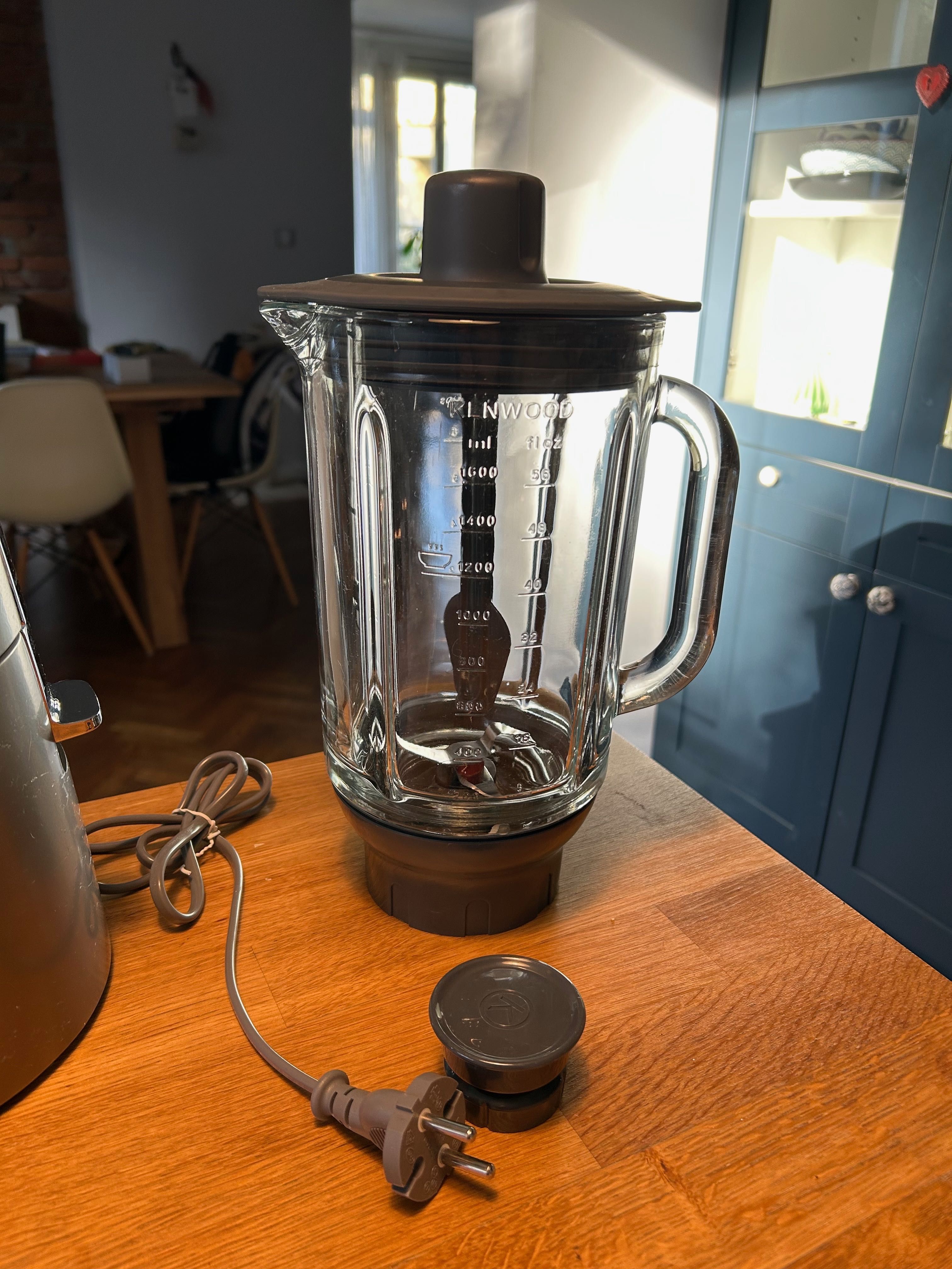 Планетарен миксер Kenwood Chef Titanium KVC7300S