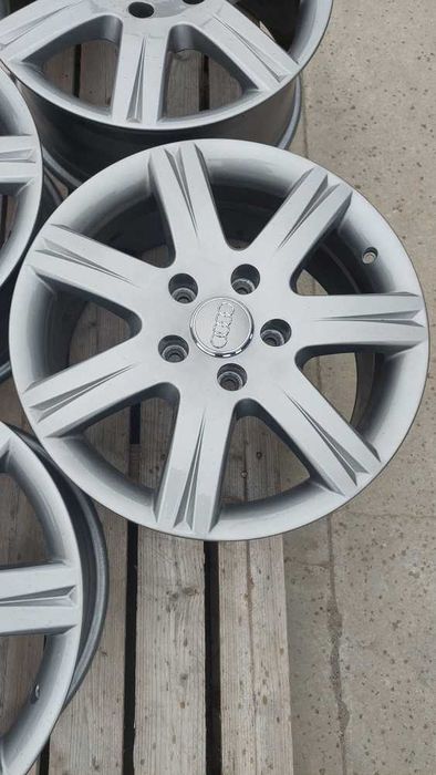 Jante Audi Q7 originale 7.5x18 et 53 5x130