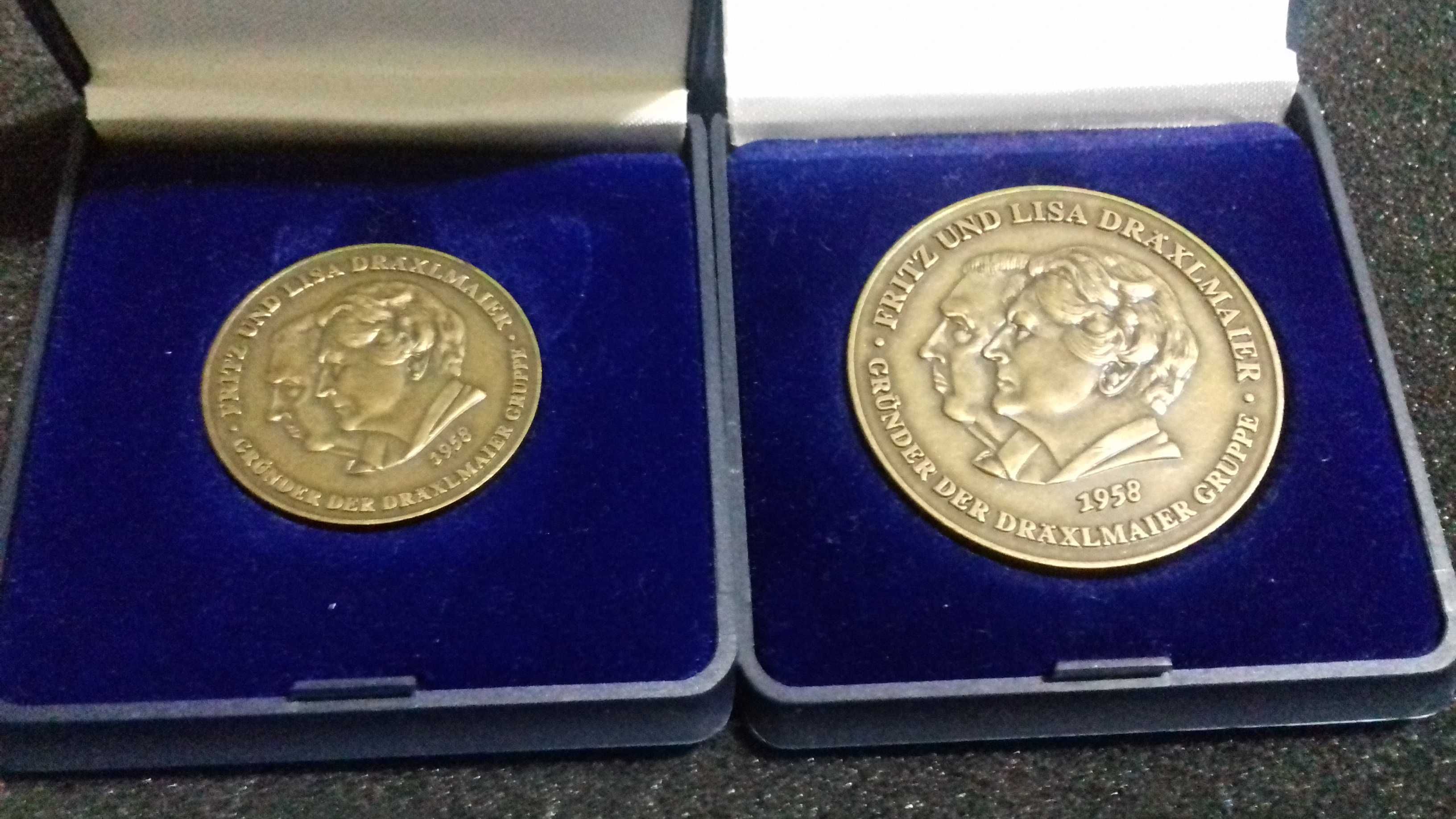 Insigne - Medalii 1958-2010, Monede Singapore 1979-2011