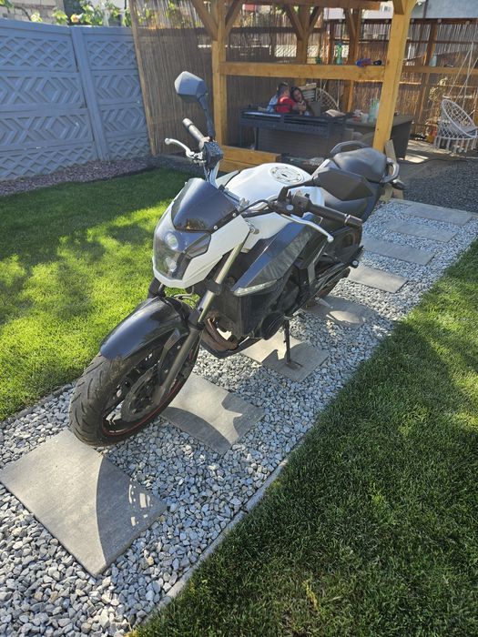 CF MOTO 650 NK Naked