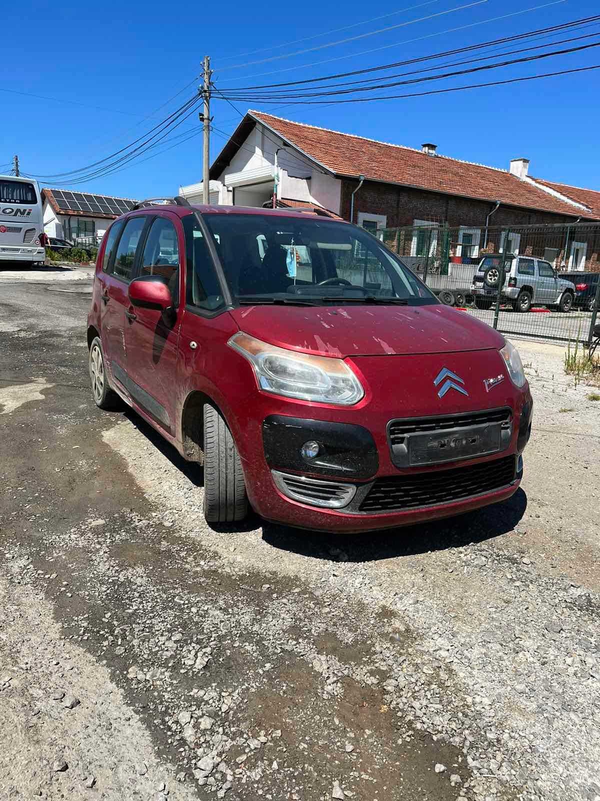 Citroen C3 Picasso 1,4 i , Ситроен Ц3 Пикасо на части!
Юни 2009