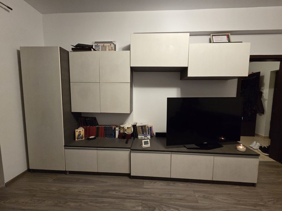 Mobila/mobilier sufragerie/living 340 cm L,200 cm H. Modular.