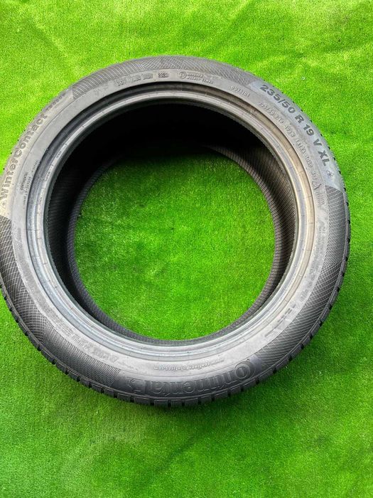 Anvelope Iarna 235/50/19 Continental