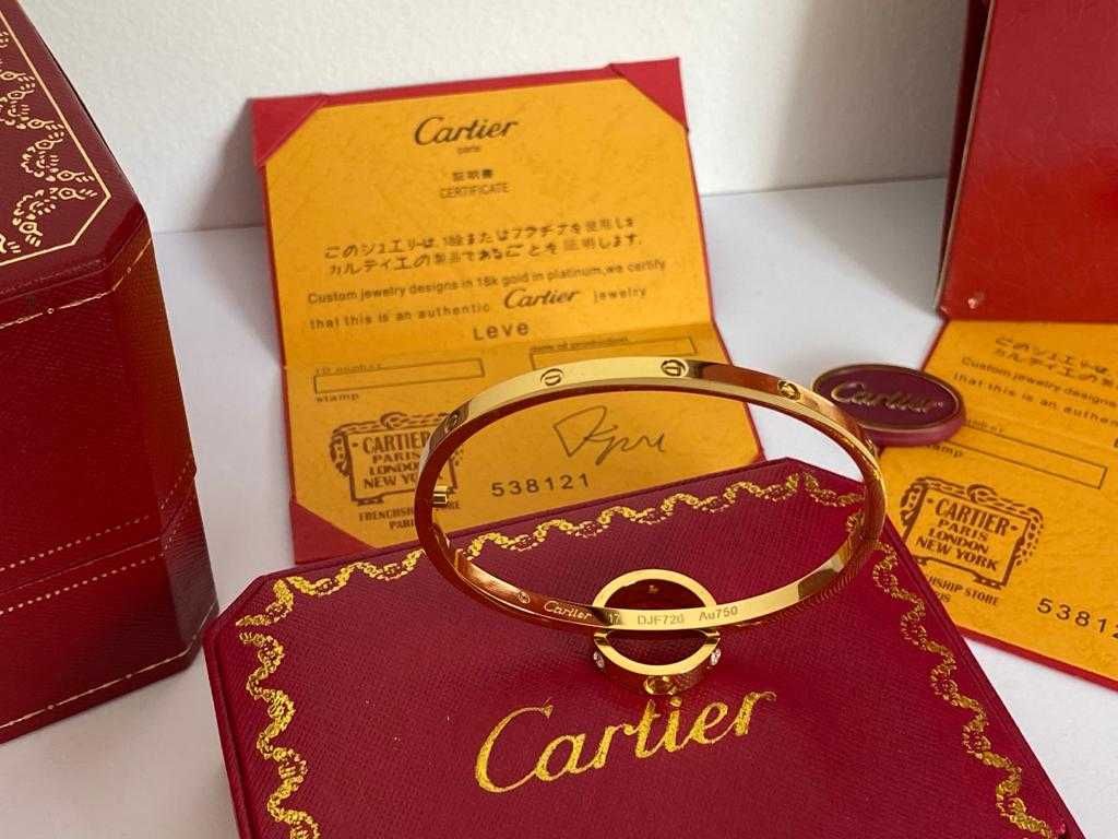 Brățară model slim Cartier LOVE 17 Gold 750