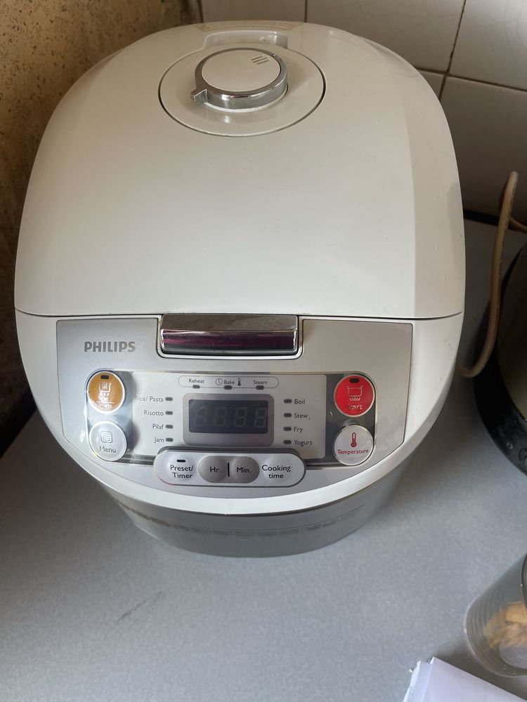 Мултикукър Philips HD3037/70, 980 W