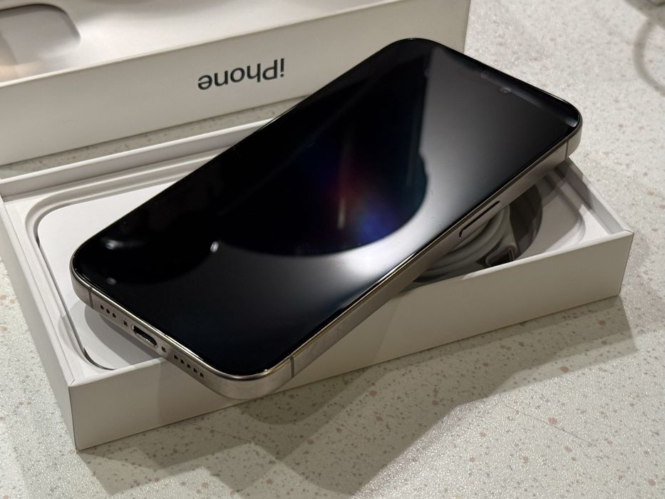 iPhone 15 Pro 512GB Natural Titanium – Отличен, 97% Батерия.