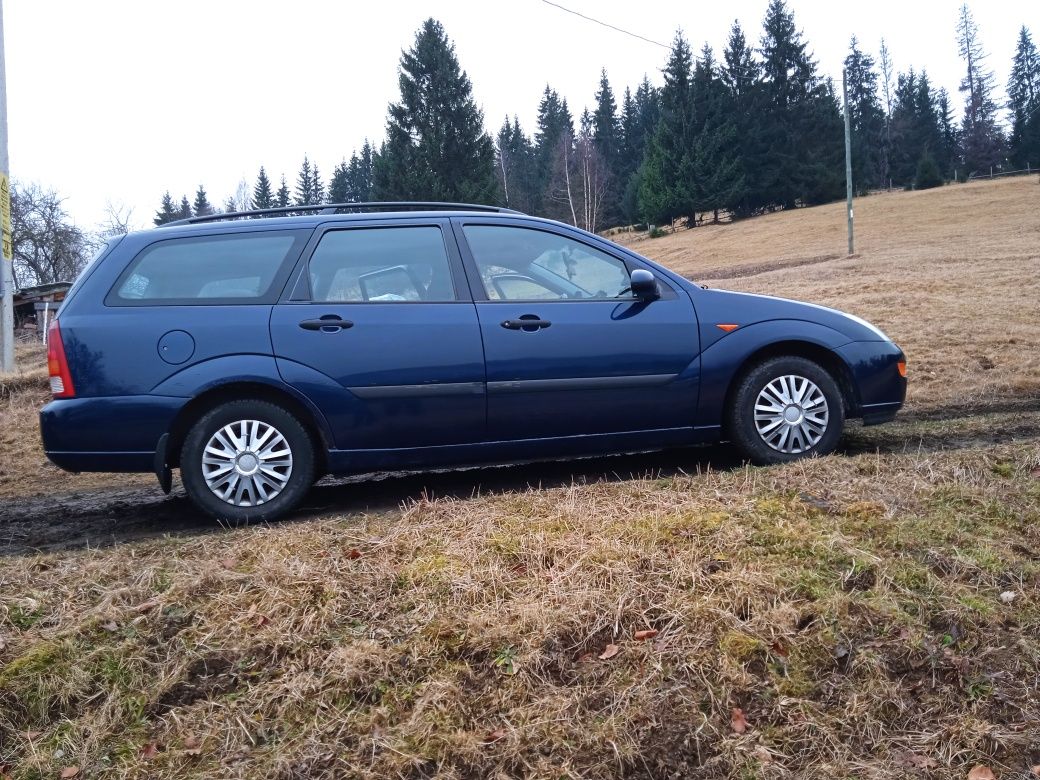 Vând Ford Focus an fabricație 2001