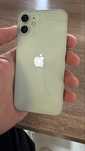 iPhone 12 mini.