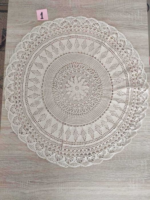 покривки - плетени на една кука