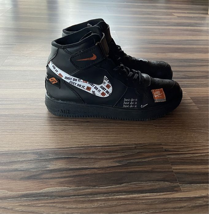 Nike Air Force 1