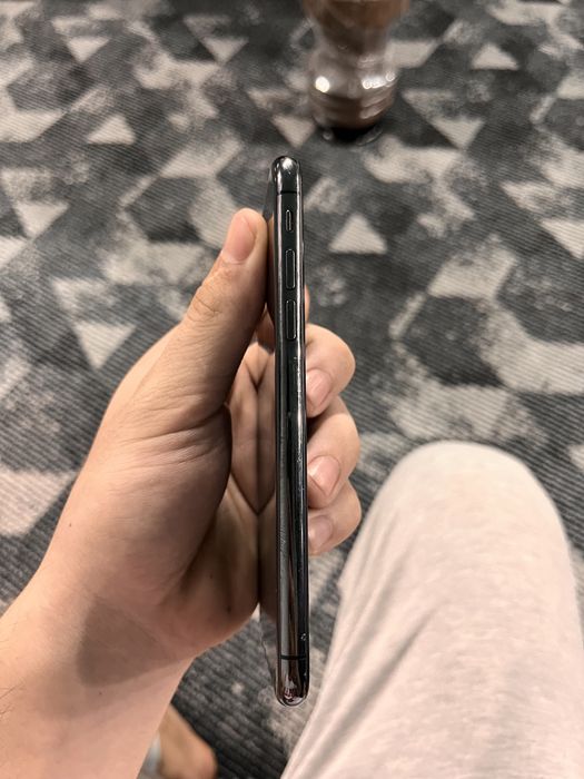 Iphone x  appel boburchik bir bnsjsbsbjsjssbsbsjjsdbdbsnsnsnjdhdhdhdbd