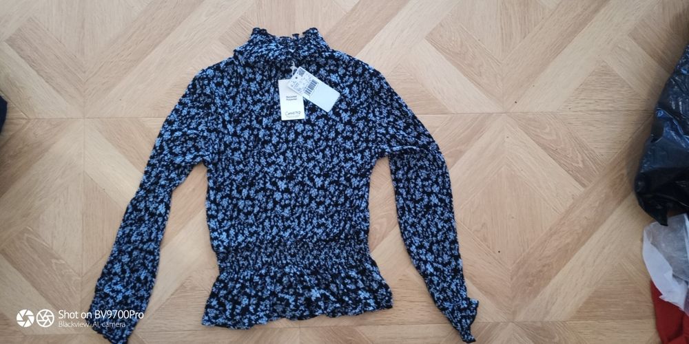 Haine noi cu eticheta