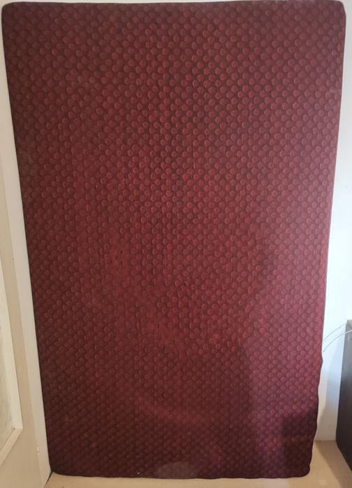 Подарява се легло