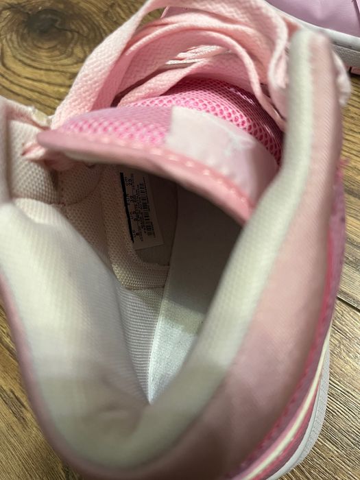 Pantofi sport damă Nike Air Jordan 1 Mid