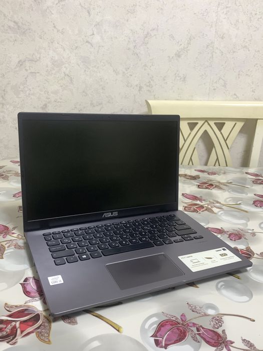 Ноутбук для работы и учебы Asus