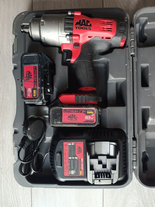 Mac Tools BWP050 (DeWalt) pistol cu impact