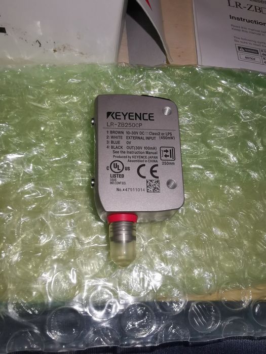 Senzor laser distanta Keyence LR-ZB250CP