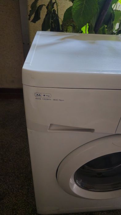 Vând mașină de spălat rufe