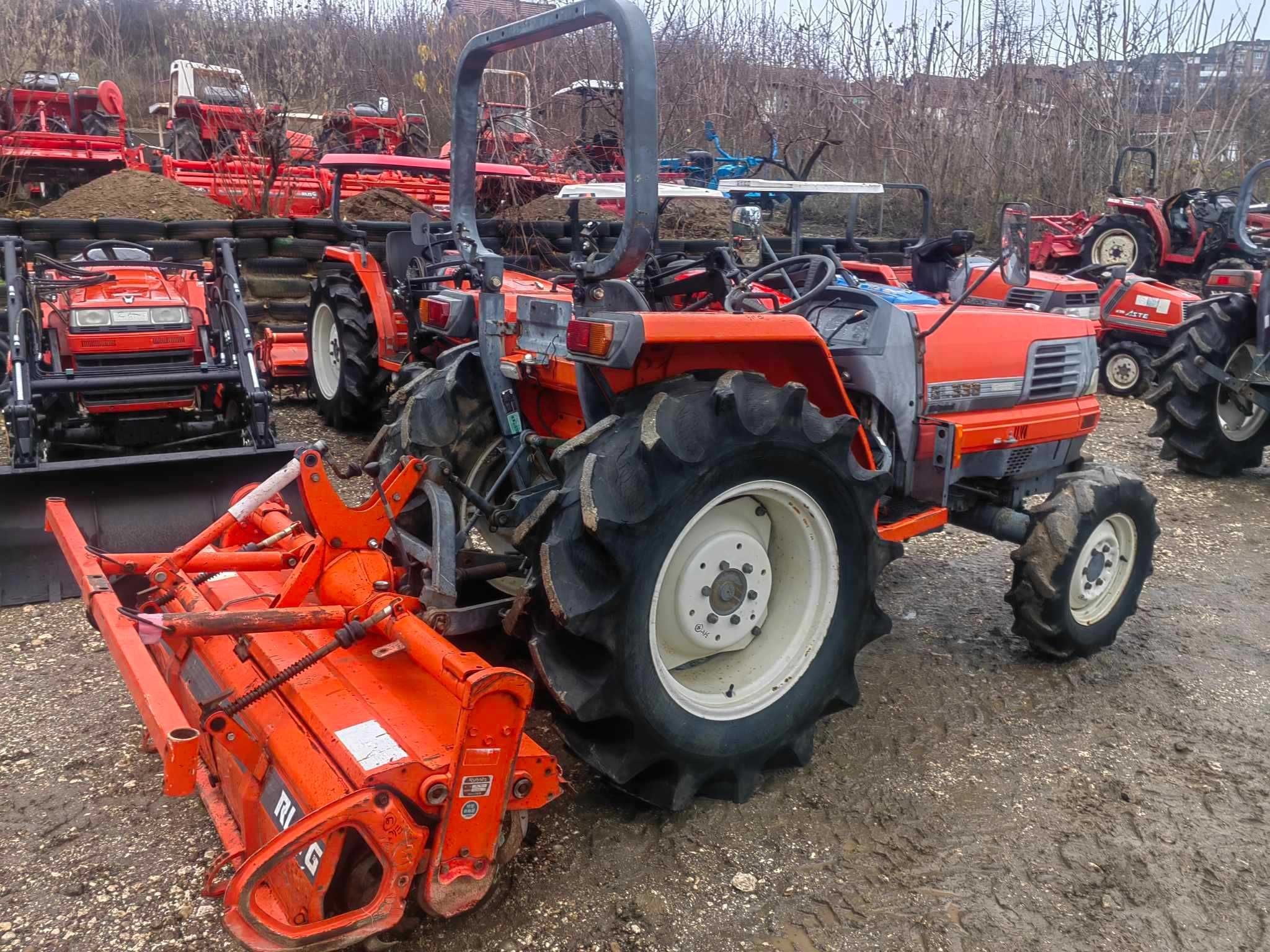 Трактор KUBOTA GL338 4x4