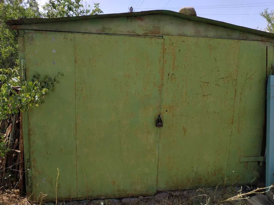 продается гараж 6,2 м * 3.2 м