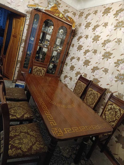 Стол из дерева + 8 стульев (хорошее состояние) стол, стулья, мебель.