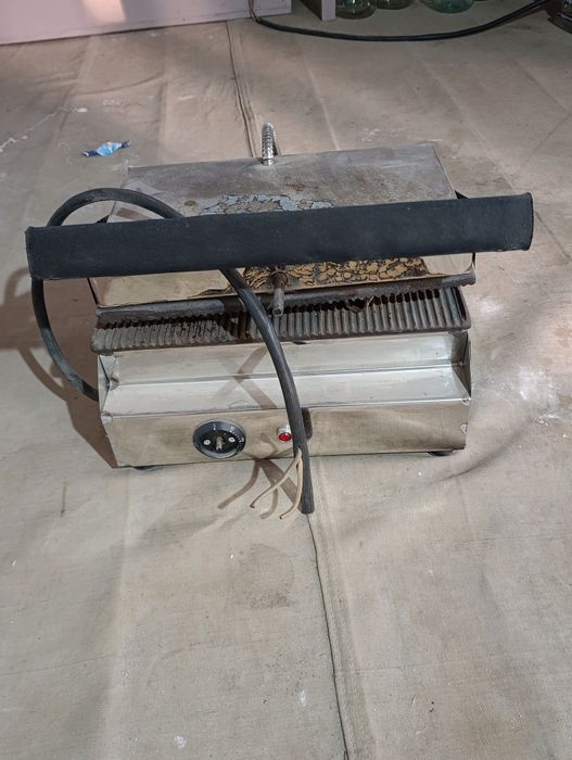 Лаваш апаратлар тостер