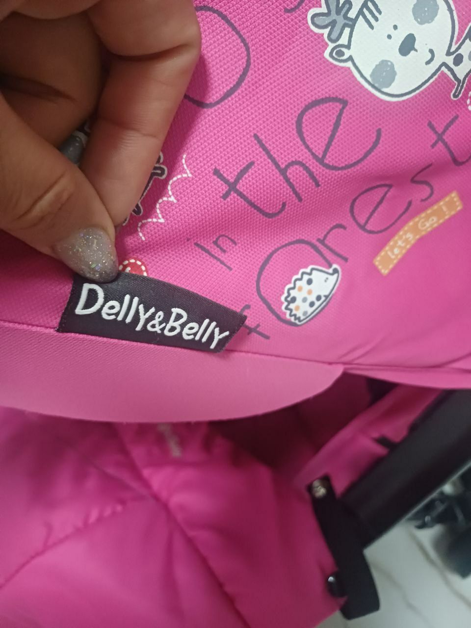 Продаётся фирменный коляска DellyaBelly