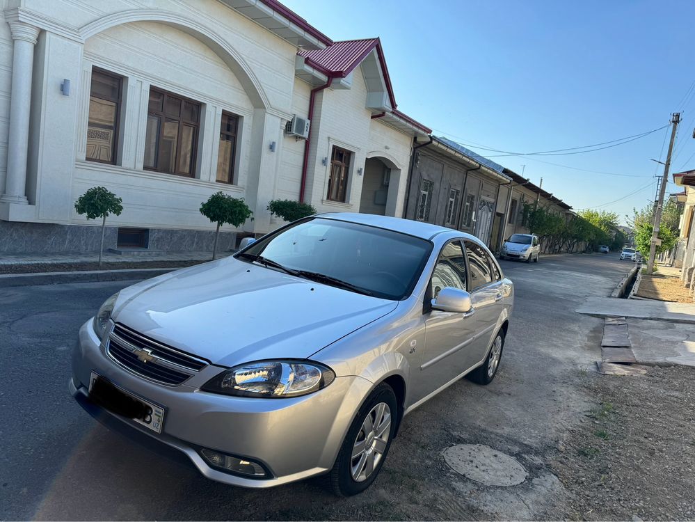 Chevrolet Lacetti (gentra)