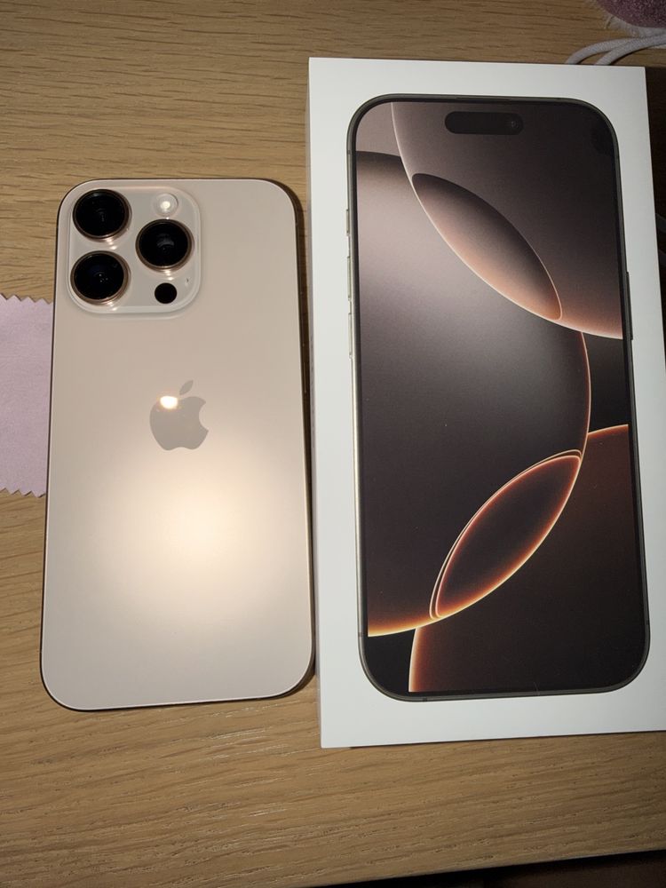 Apple iPhone 16 Pro 256 GB Desert Titanium