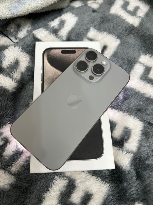 Продам 15 про айфон 81% 256гб.Iphone 15 pro