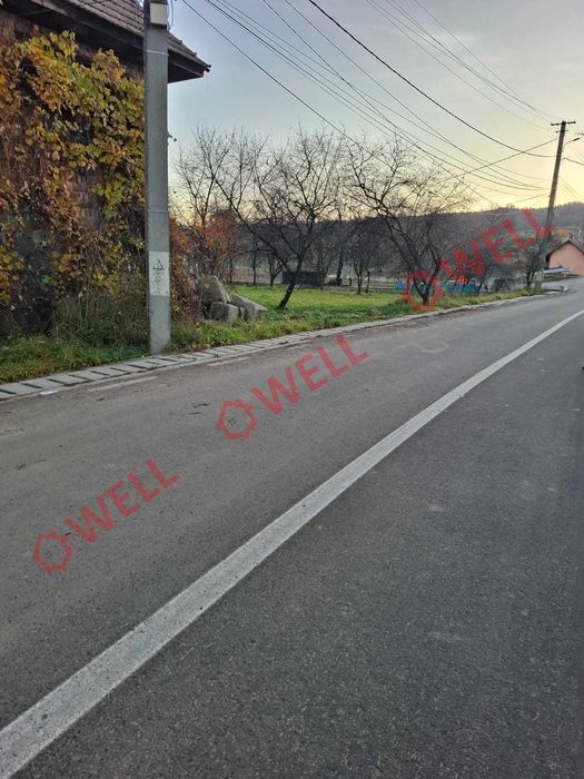 De vânzare jumătate de duplex în Sărățeni, pe strada Király!