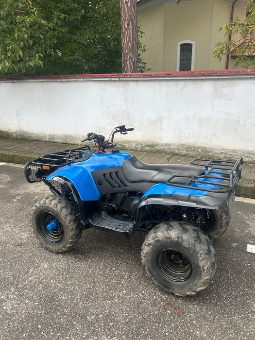 Vând sau schimb atv Linhai worker