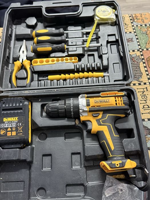 Autofiletanta de gaurit si infiletat DeWalt