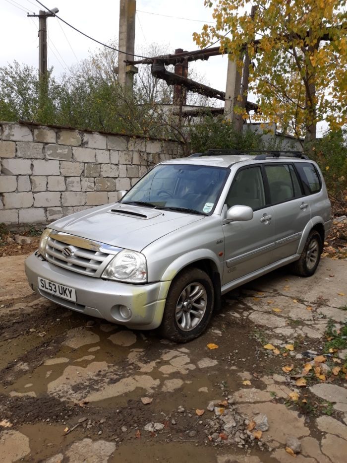 Dezmembrez suzuki grand vitara xl7