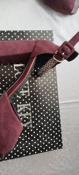 Шикарные женские  туфли