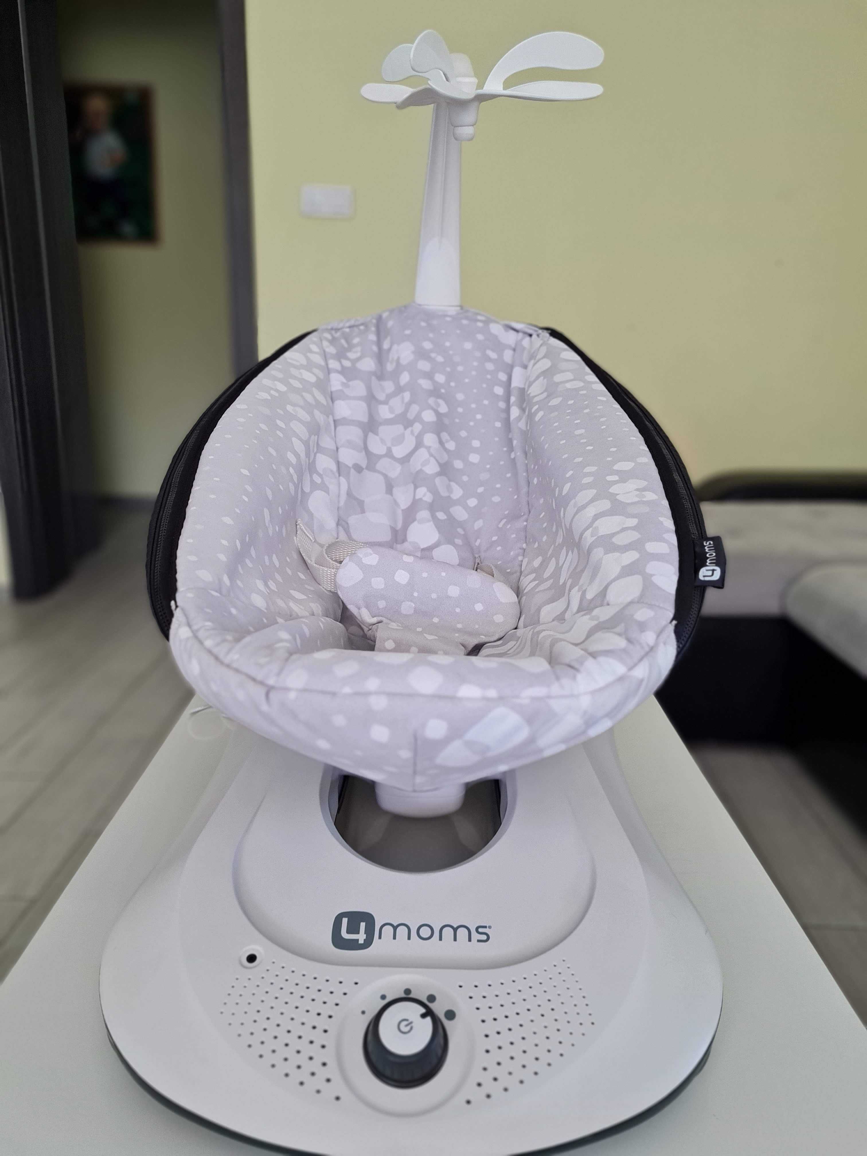 Стол-люлка 4Moms RockaRoo, 0 -9 кг