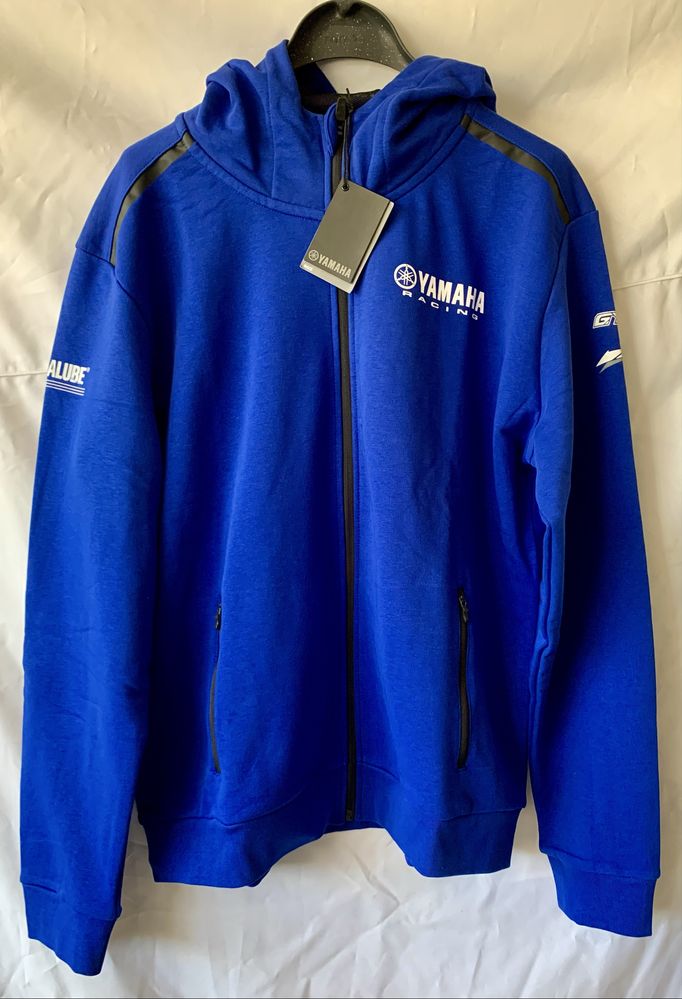 Haine Yamaha , tricouri, rollinguri, pantaloni. Noi!